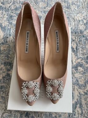Manolo Blahnik Rose Pink Crystal-Embellished Pointed Pumps